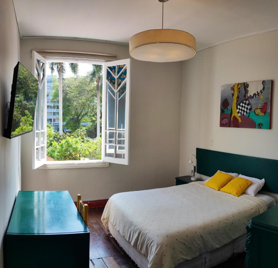 Flying Dog Hostel Lima Extérieur photo