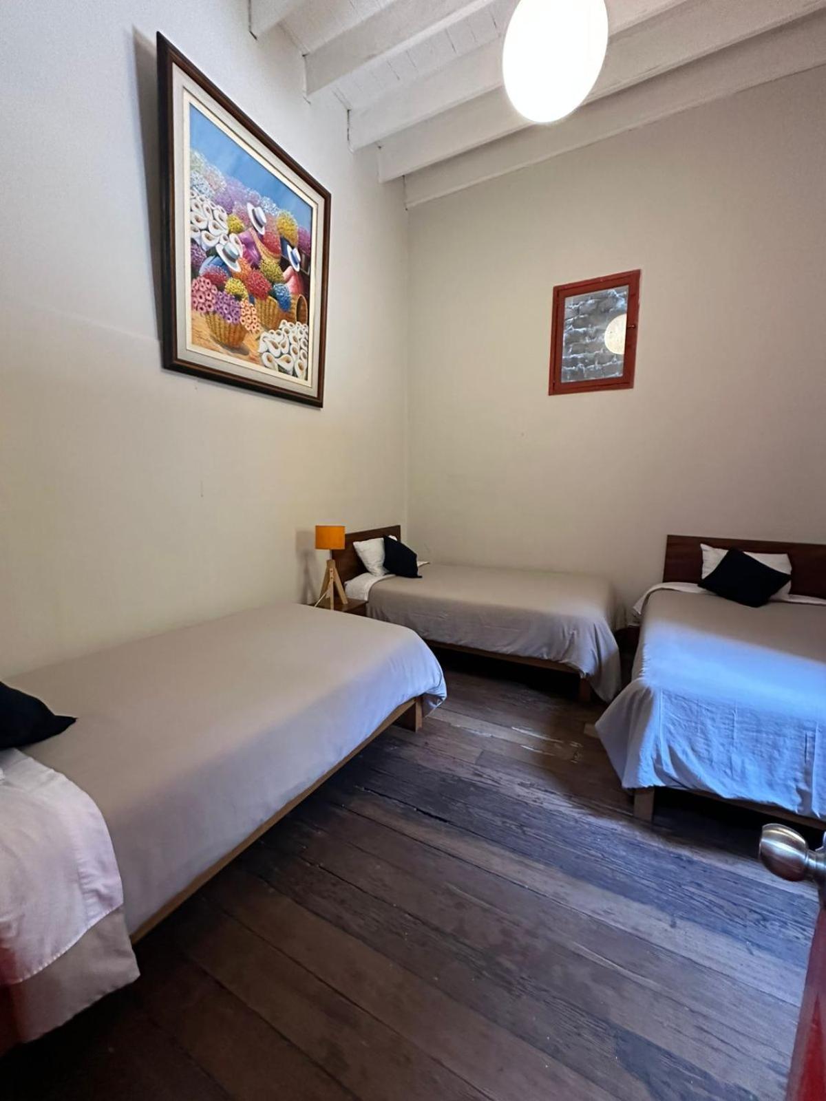Flying Dog Hostel Lima Extérieur photo